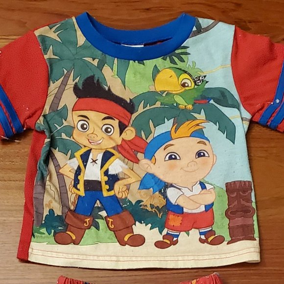 Disney Jake & The Neverland Pirates Pajama Set 2T - Picture 2 of 7
